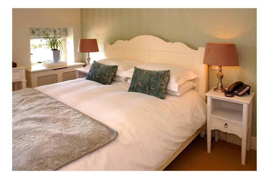 The Kings Arms Hotel Stowel Екстериор снимка