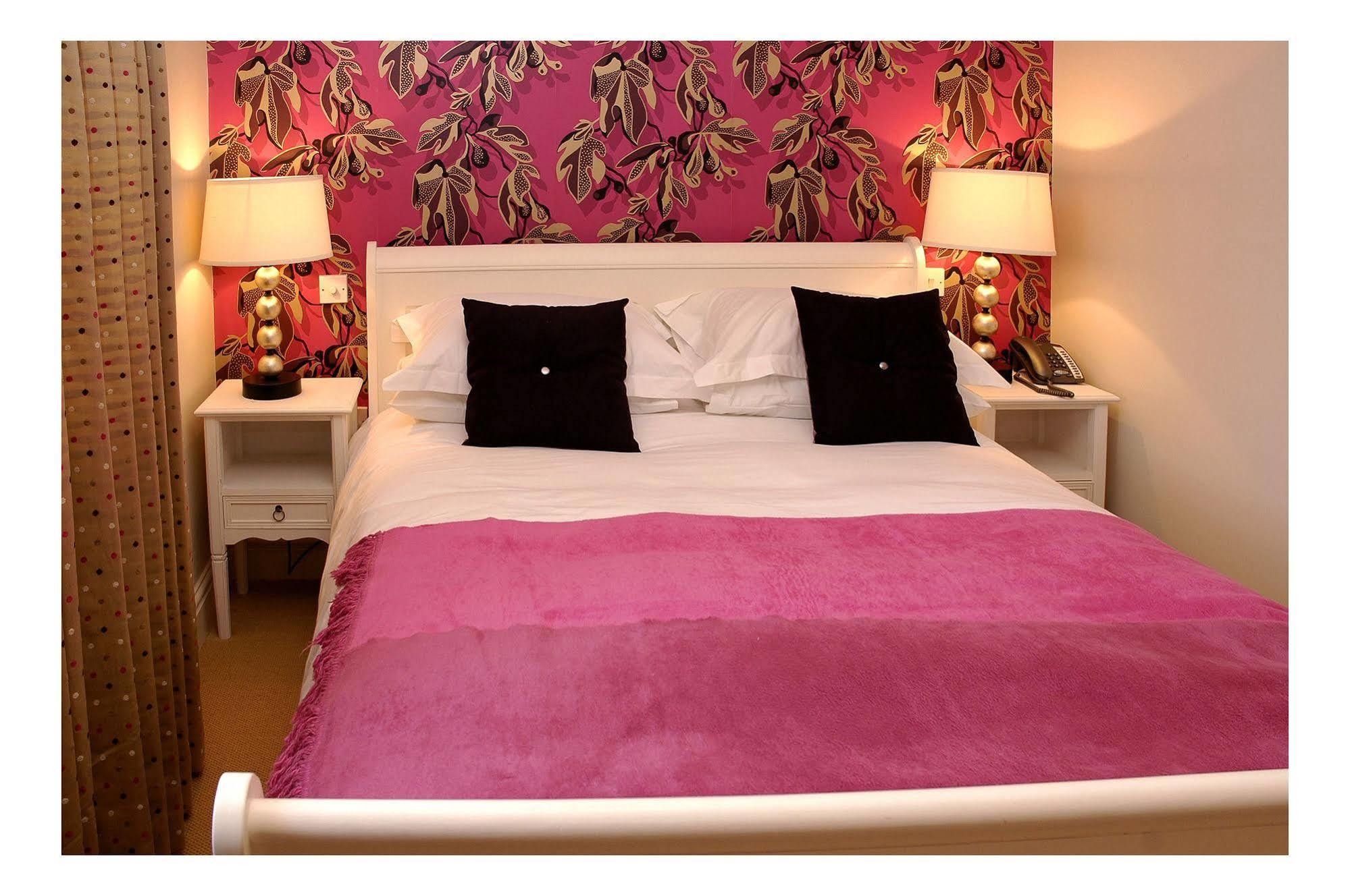 The Kings Arms Hotel Stowel Екстериор снимка